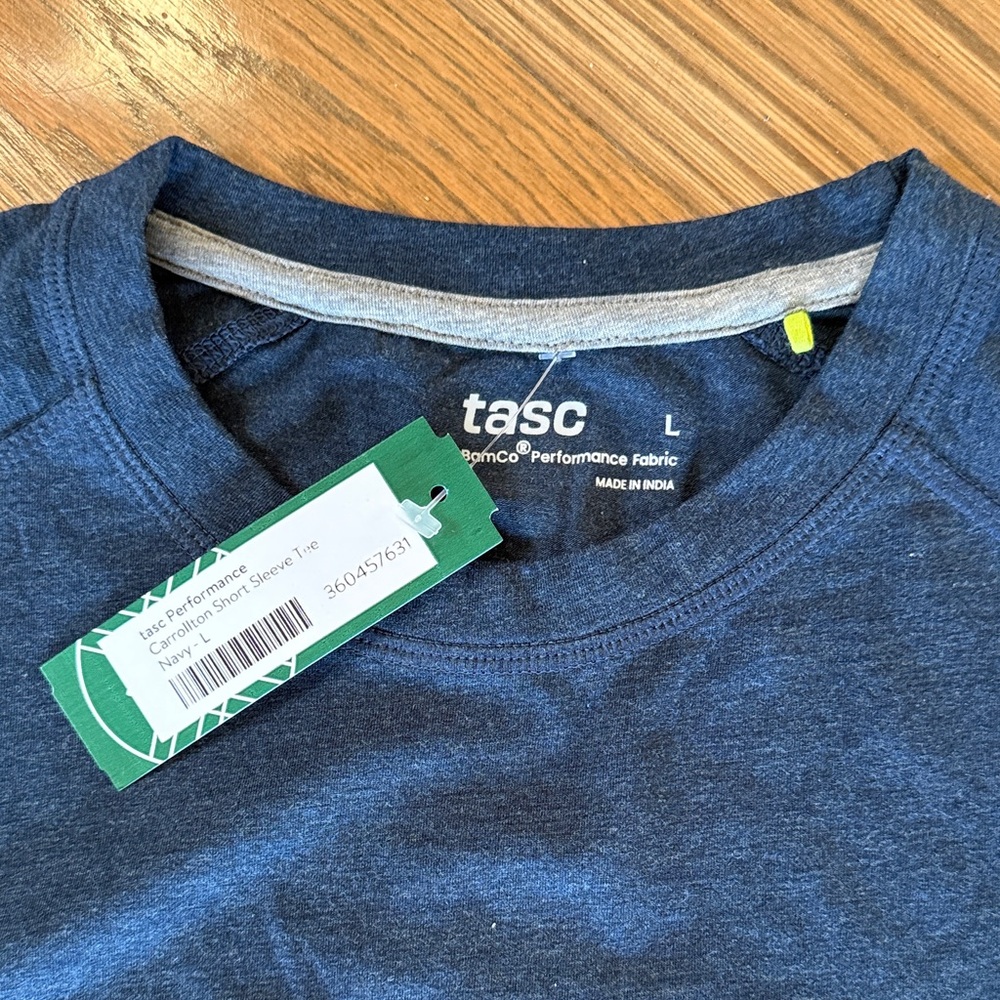 NWT Tasc Perfromance Men's Shirts - Picture 3 of 9